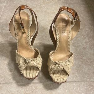 Schultz wooden platforms